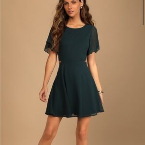 Lulus blissful love cut out green dress small